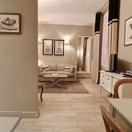 Apartment 4th - The Marais - Roi Sicile Paris